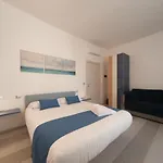 La Cattedrale Dai Tetti Oda ve Kahvaltı Trani