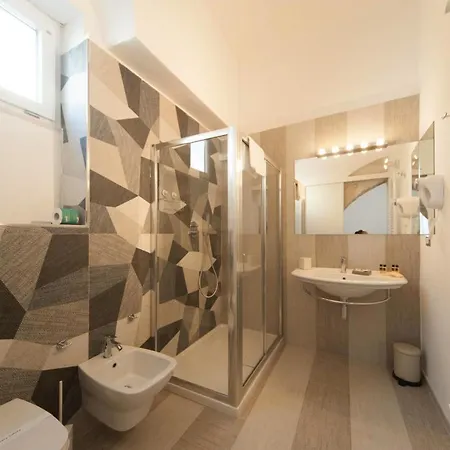 La Cattedrale Dai Tetti 4* Trani