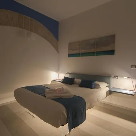 La Cattedrale Dai Tetti Bed & Breakfast