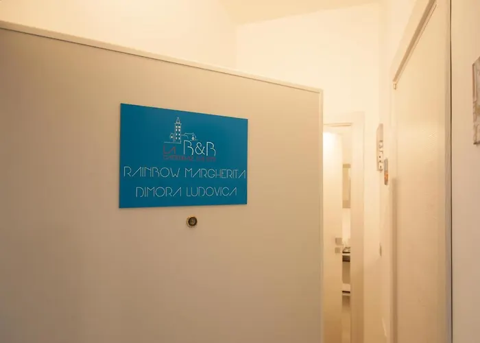 La Cattedrale Dai Tetti Bed & Breakfast Trani